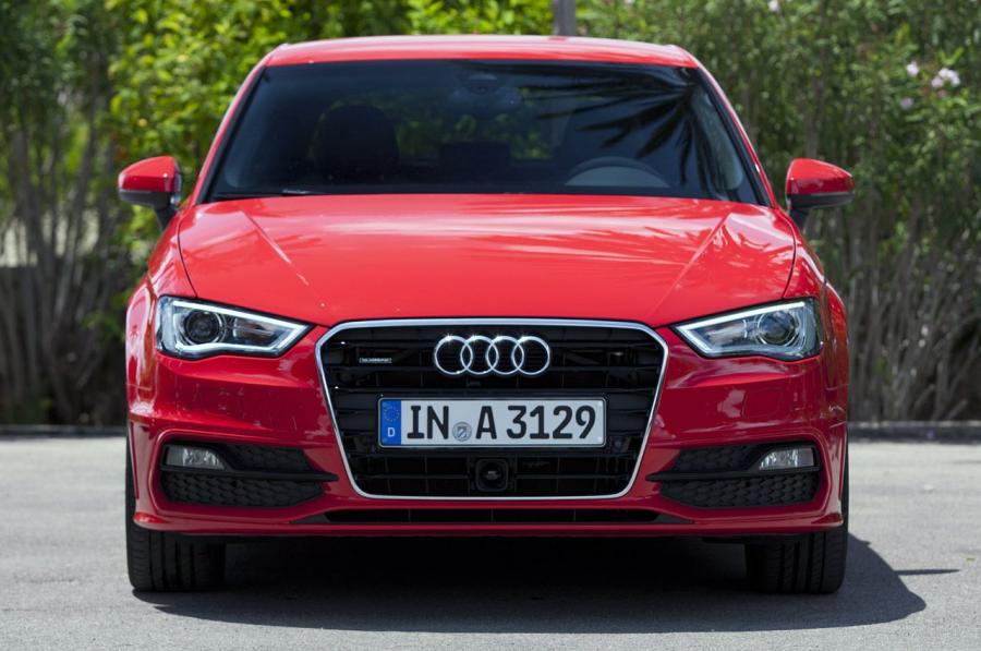  Audi A3 1.8T S-Line Quattro (8V) 2012 года  (WW) (фото 38 из 101)